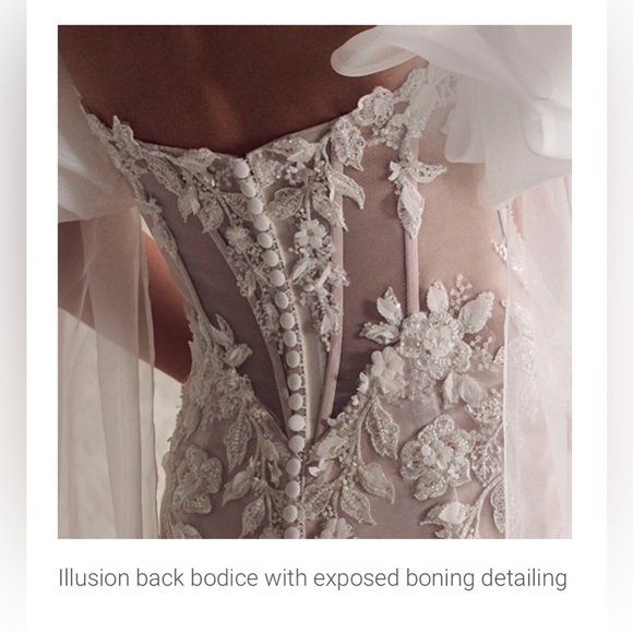 Maggie Sottero style: TANICA-GOWN ROMANTIC FLORAL FIT AND FLARE - Picture 10 of 12